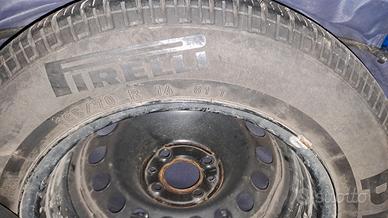 165/70 R14 ruota Punto completa di gomma e cerchio