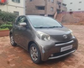 Toyota iQ 1.0 Sol