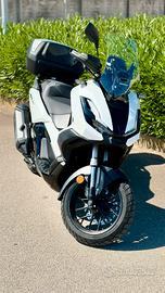 Honda ADV 350
