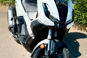Honda ADV 350