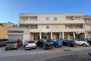 BOX A BRINDISI