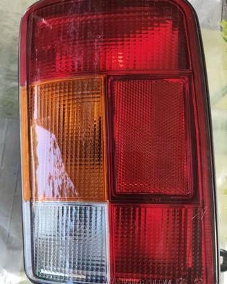 Faro posteriore sinistro Lada Niva 2019 NUOVO