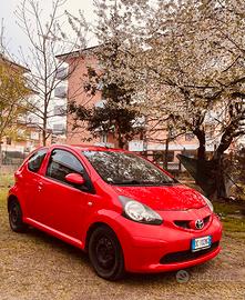 Toyota Aygo 1.4 TD 3P Sol