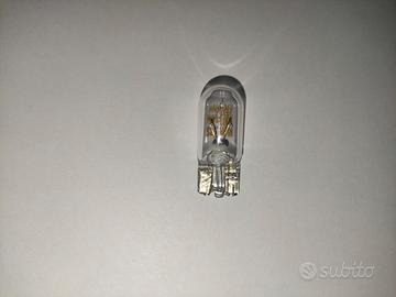 Lampadine luci targa Fiat 500 L