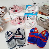 Scarpe bimbo/a taglia 24