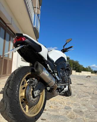 Yamaha FZ8