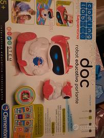 doc robot educativo parlante 