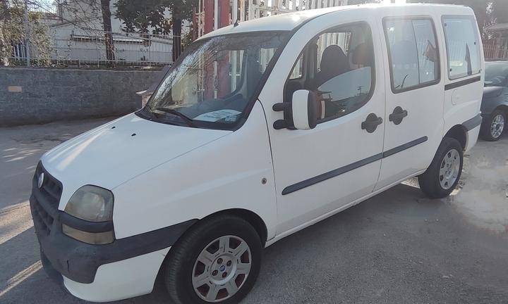 Fiat Doblo 1.6 BENZINA AUTOVETTURA