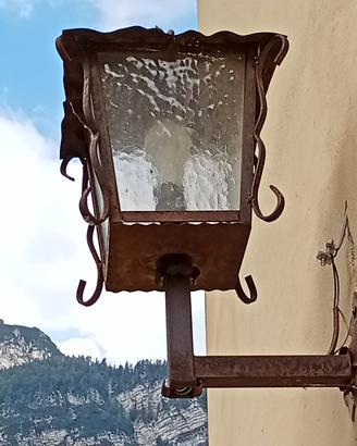 Lampada in ferro vintage