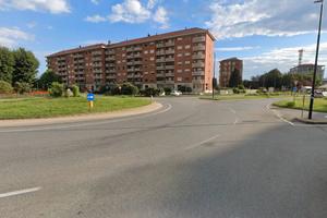 Beinasco grazioso trilocale con giardinetto