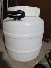 Bidone 30 litri con rubinetto uso liquidi/acqua 