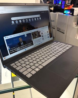 Noteboook DELL Vostro 3510 - i7/16Gb