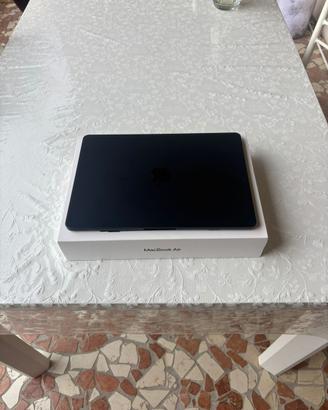Apple mcbook Air m2 2022