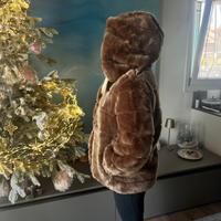 Pelliccia sintetica marrone