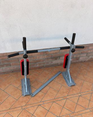 Attrezzo per allenamento a casa corpo libero