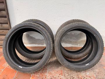 Pneumatici invernali Michelin 215/40 R18 89V