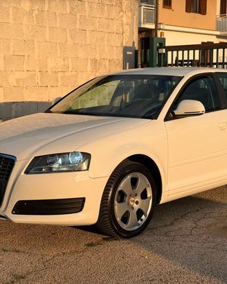 Audi A3 SPB 1.6 TDI 90 CV