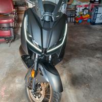 scooter ZONTES 350 D