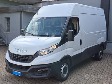 Furgone Iveco Daily 35S12