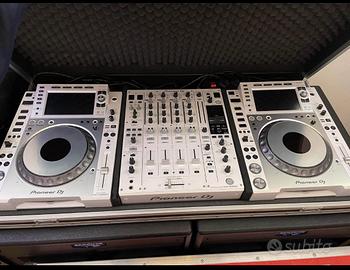 PIONEER CDJ  2000 NEXUS 2  WHITE bumdle