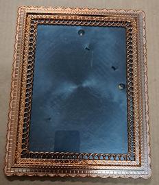 Cornice  in plastica con sostegno