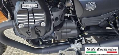 Moto Guzzi - V7 - Stone
