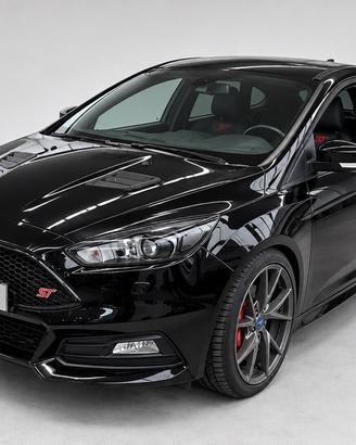 Ford Focus 2.0 ST STAGE 3