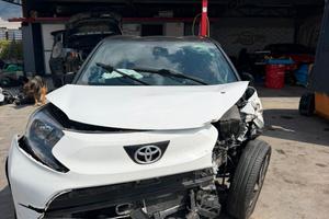 Toyota Aygo X 1.0 sinistrato - 2024