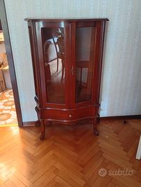 Credenza vetrina