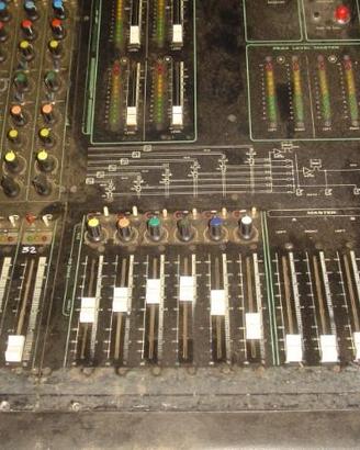 Mixer audio cabotron 32 canali studio series