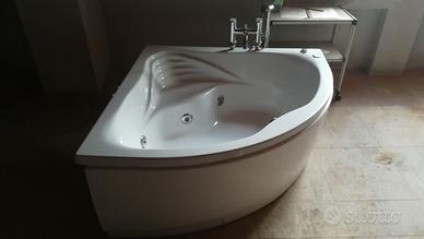 Vasca Idromassaggio