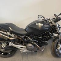 DUCATI Monster 696 696