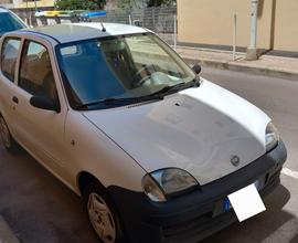 Fiat 600 anno 2005