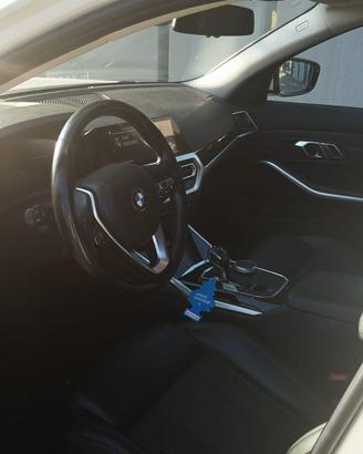 BMW 320 X DRIVE MHV