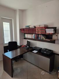 scrivania richiudibile