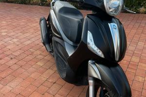 Beverly 350 sport touring