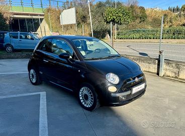 Fiat 500 lounge full optional + neopatentati