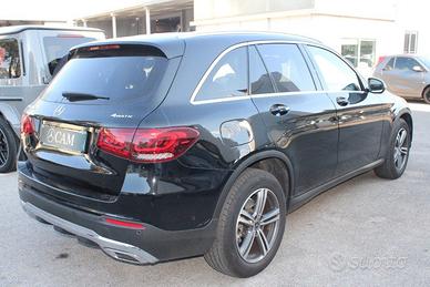 MERCEDES-BENZ GLC 220 d 4Matic Sport