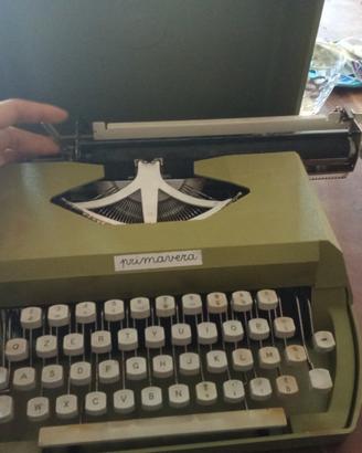 macchina da scrivere