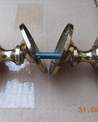 COPPIA MANIGLIE A POMO IN OTTONE DORATO LUCIDO