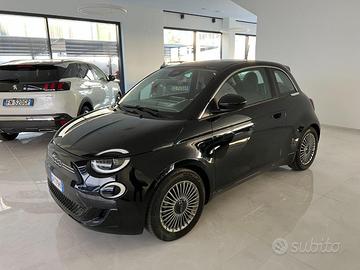 FIAT 500 Opening Edition Berlina 42 kWh 320km Au