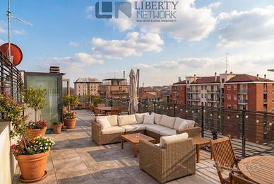 Attico / Mansarda di 132 m² con 2 locali e box aut