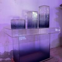 Consolle in plexiglas piu blocchi scultorei