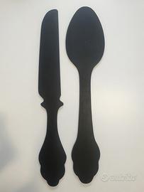 Cucchiaio e coltello in legno