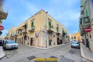 Appartamento primo piano angolare