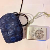 Fotocamera Nikon Coolpix 8.0 Megapixel + custodia