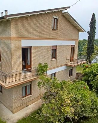 Villa in contrada Sala, 1