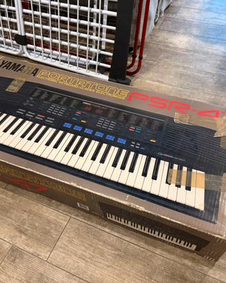 Tastiera Yamaha PSR-47