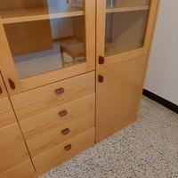 Libreria cristalliera contromobile