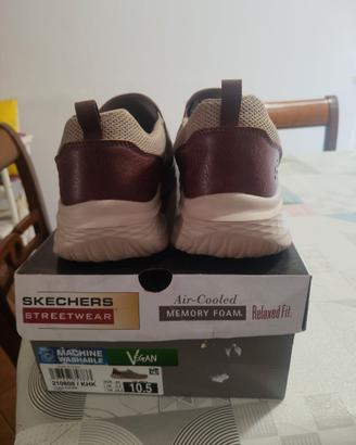 Skechers